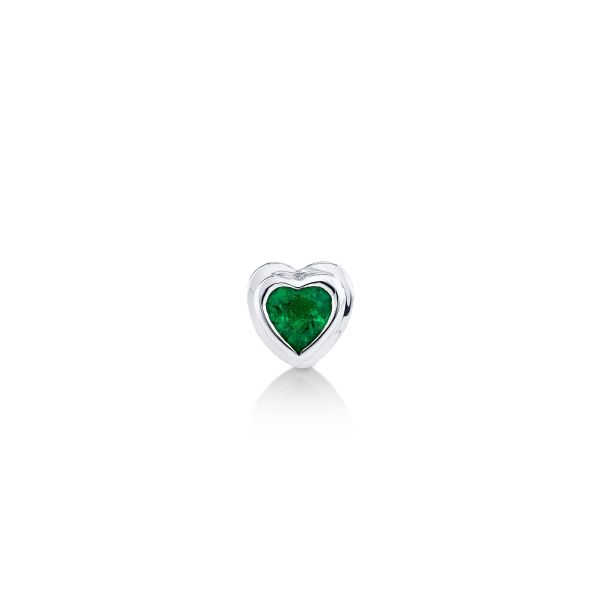 SINGLE EMERALD BEZEL HEART STUD