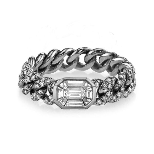 ILLUSION EMERALD DIAMOND PAVE MINI LINK RING