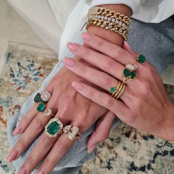 EMERALD & DIAMOND PEAR TWIN RING