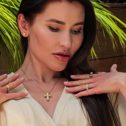 Yellow & White Diamond Pendant/cross Leo