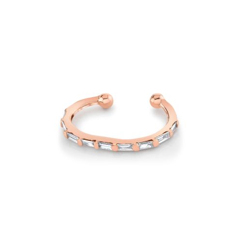 DIAMOND BAGUETTE EAR CUFF