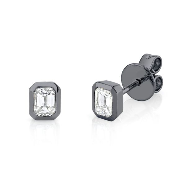DIAMOND EMERALD CUT BEZEL STUDS