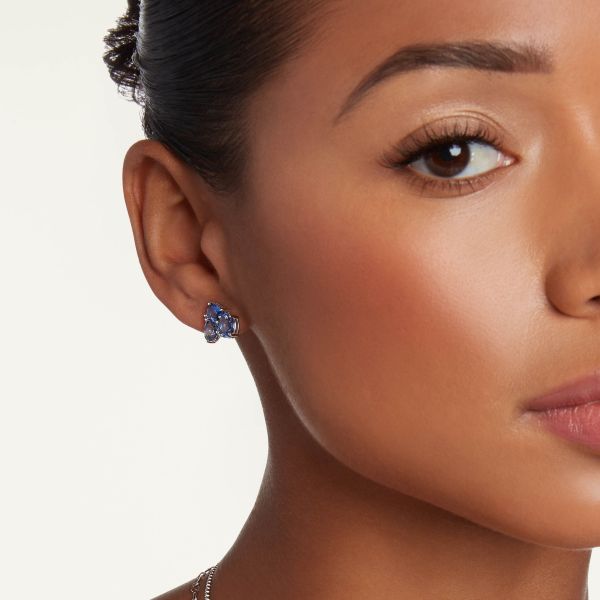 SMALL OMBRE CEYLON BLUE SAPPHIRE TRIPLE GEM STUDS