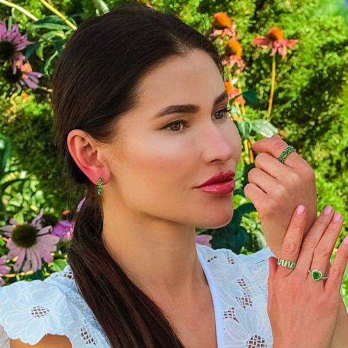 Emerald Earrings Lacerta