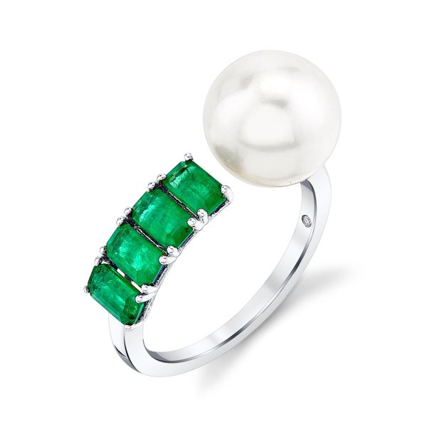 PEARL & EMERALD FLOATING RING