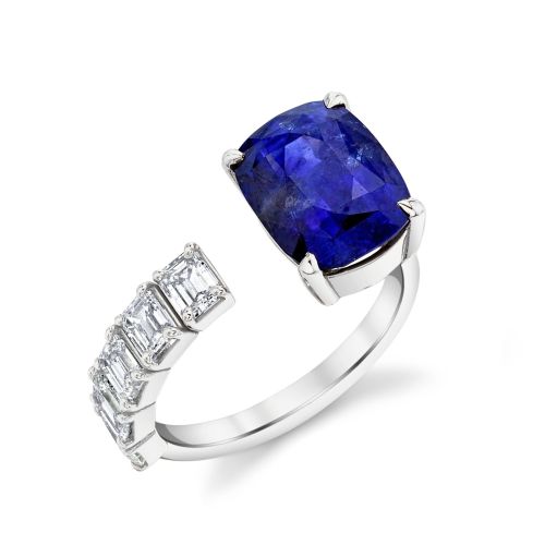 FLOATING BLUE SAPPHIRE & DIAMOND RING
