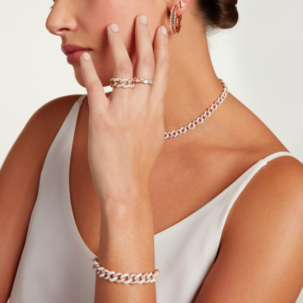 DIAMOND HEART ETERNITY BAND