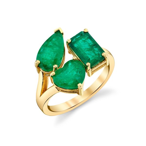 EMERALD OMBRE TRIPLE GEM RING